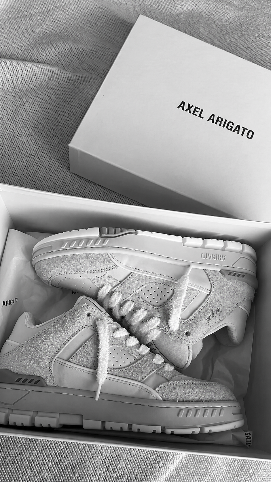 AXEL ARIGATO