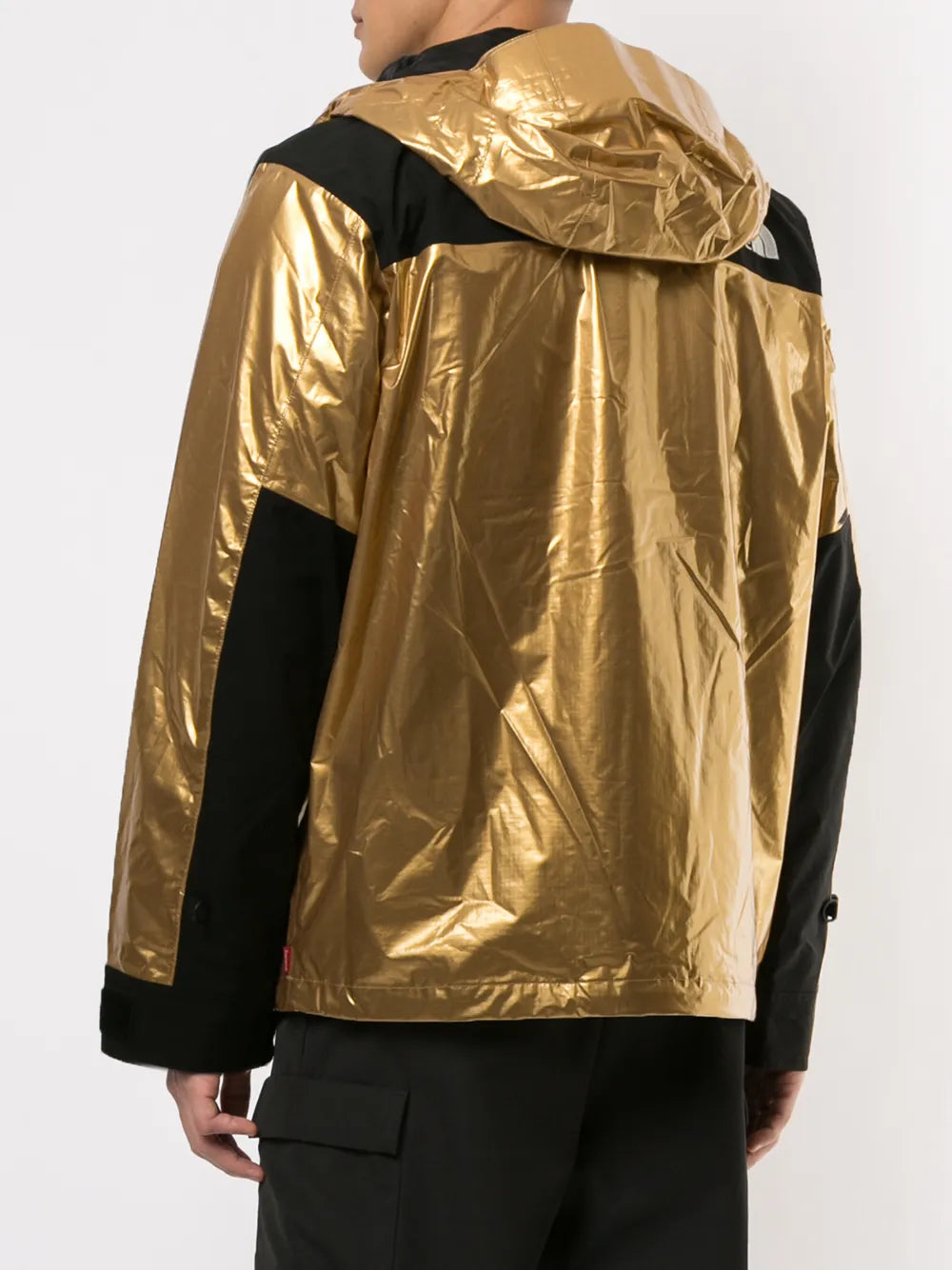 Supreme TNF metallic mountain parka - Dorado - imagen 4
