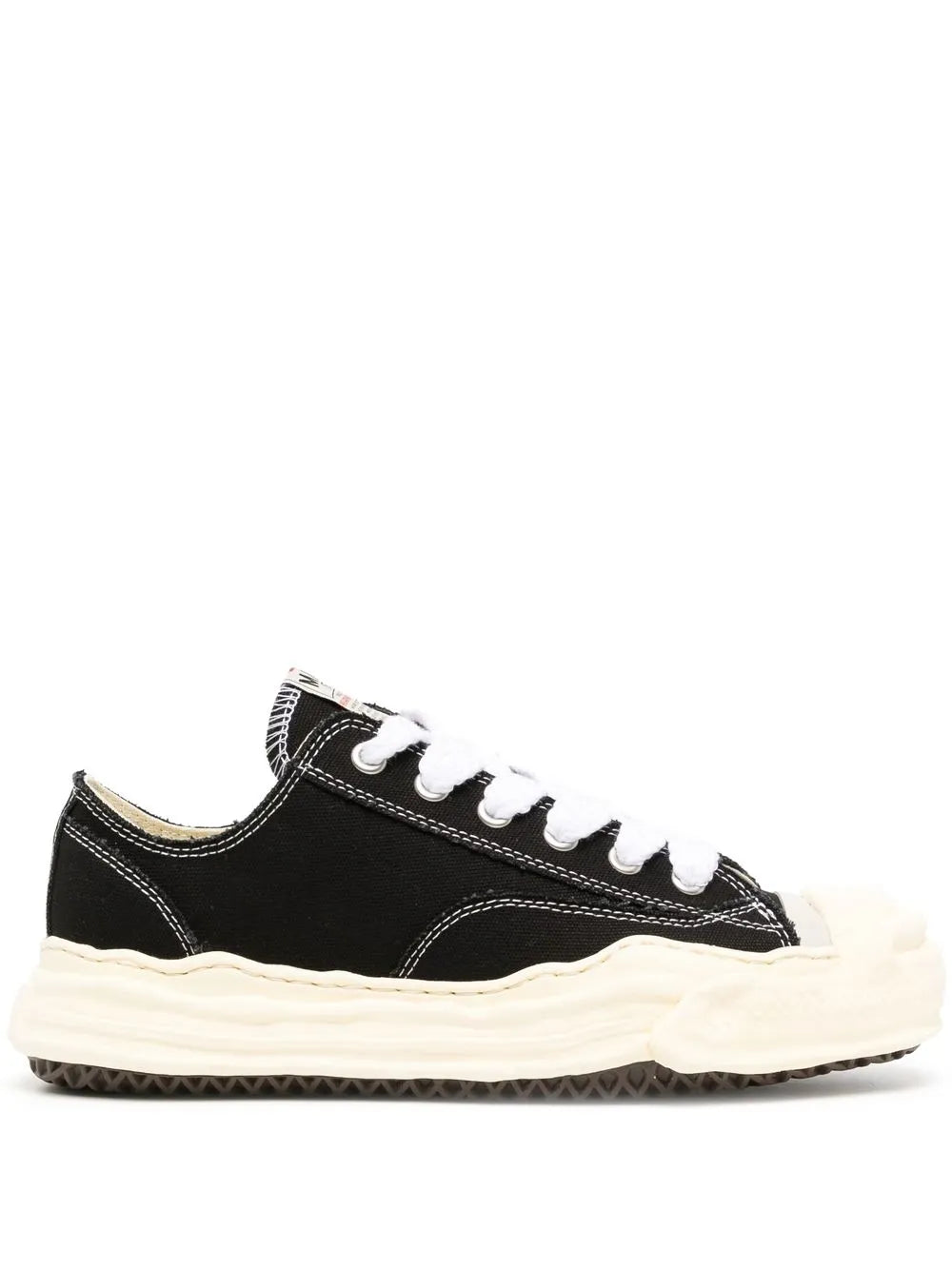 Maison MIHARA YASUHIRO tenis bajos con agujetas - negro