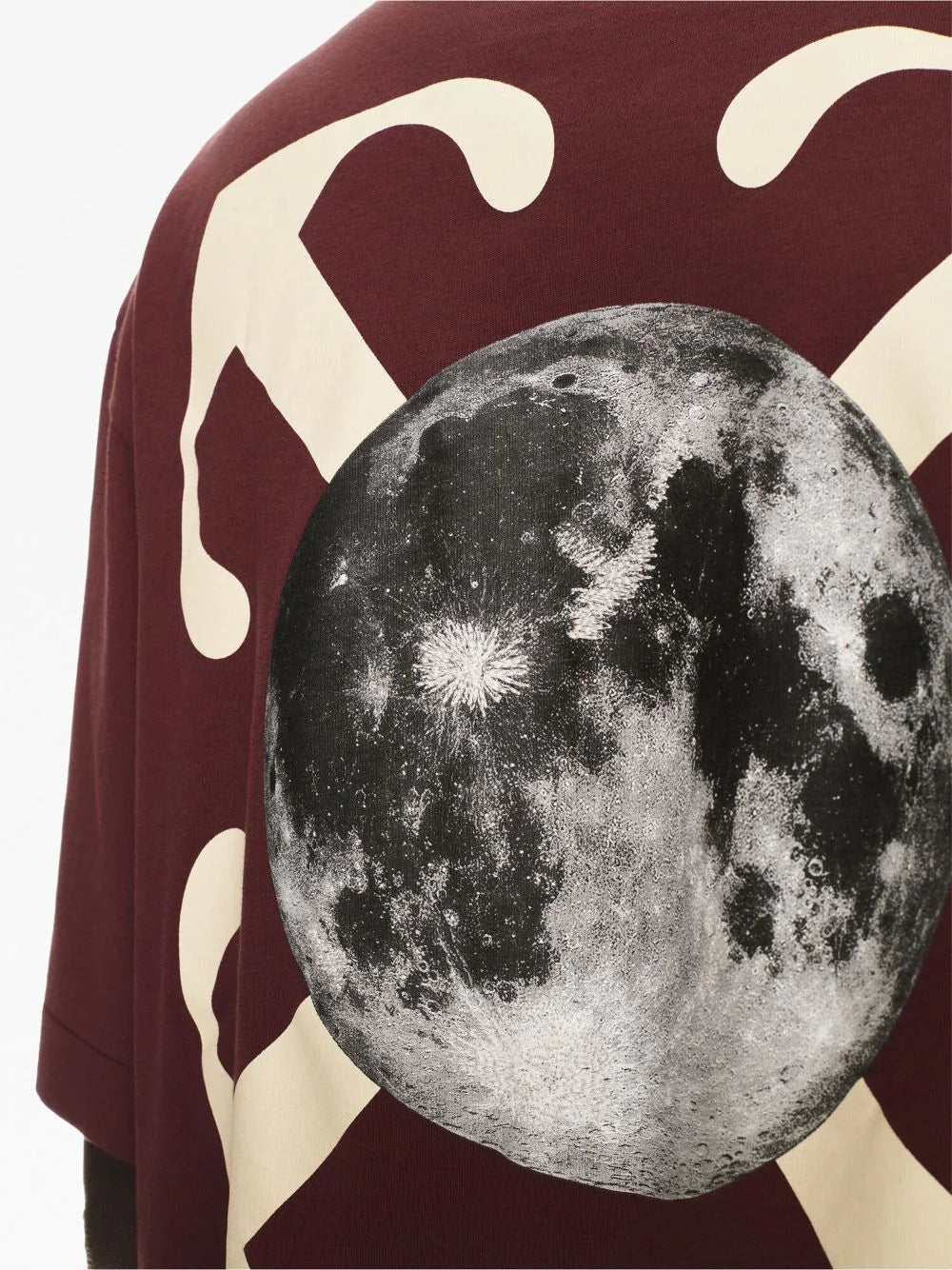 Playera Off-White con motivo Arrows