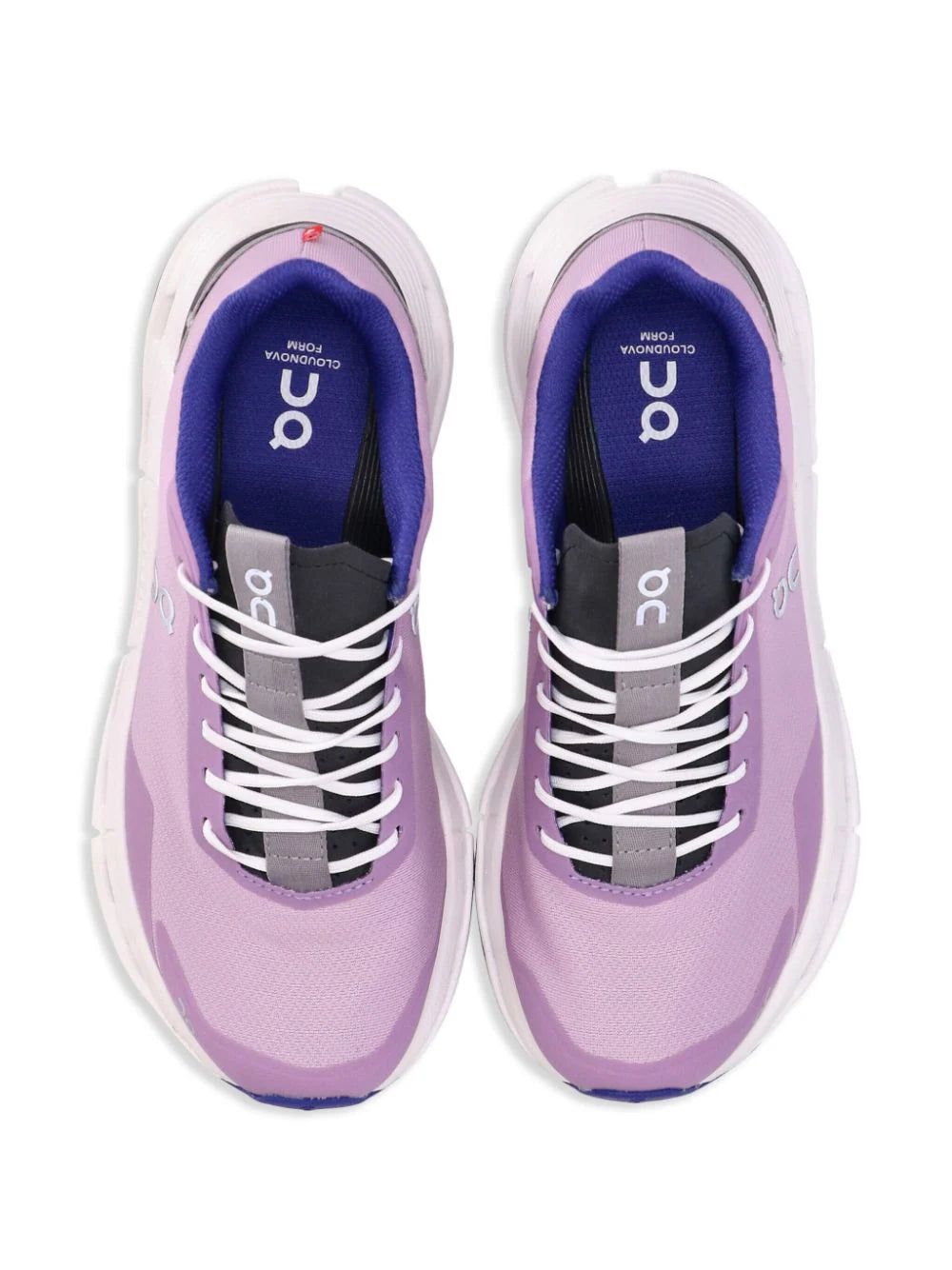 On Running tenis Cloudnova Mujer