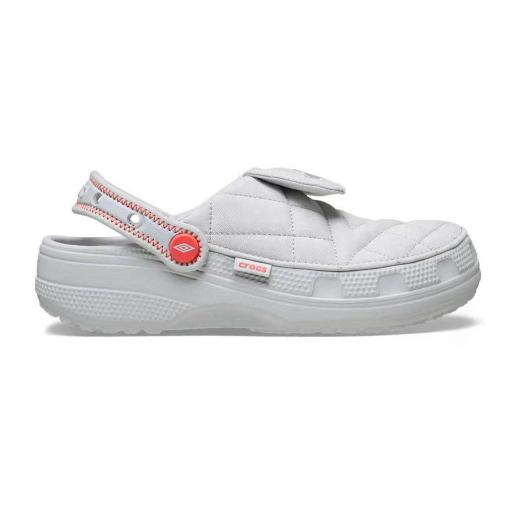 Crocs Umbro Crocs Crafted Clog - Gris 1FT - vista 3