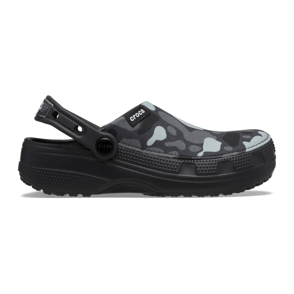 Crocs Classic Crafted Camo Clog - Negro 001 - vista 1