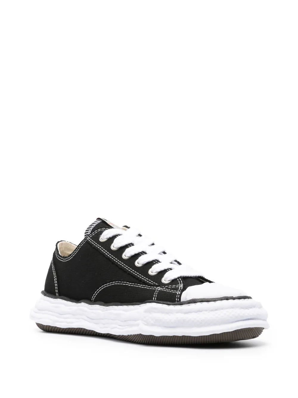 Maison MIHARA YASUHIRO tenis bajos con efecto envejecido - negro