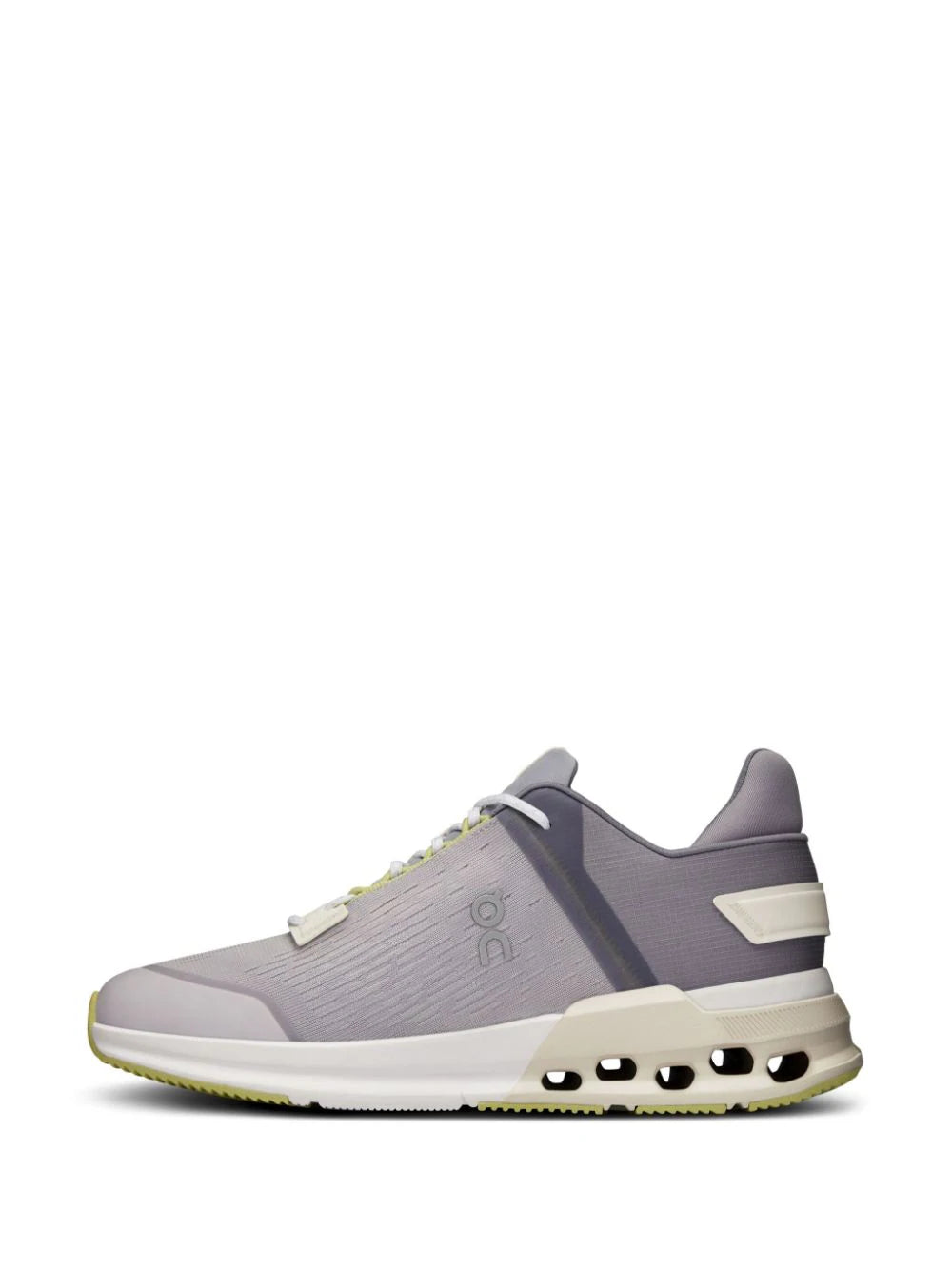 On Running tenis Cloudnova Flux Mujer