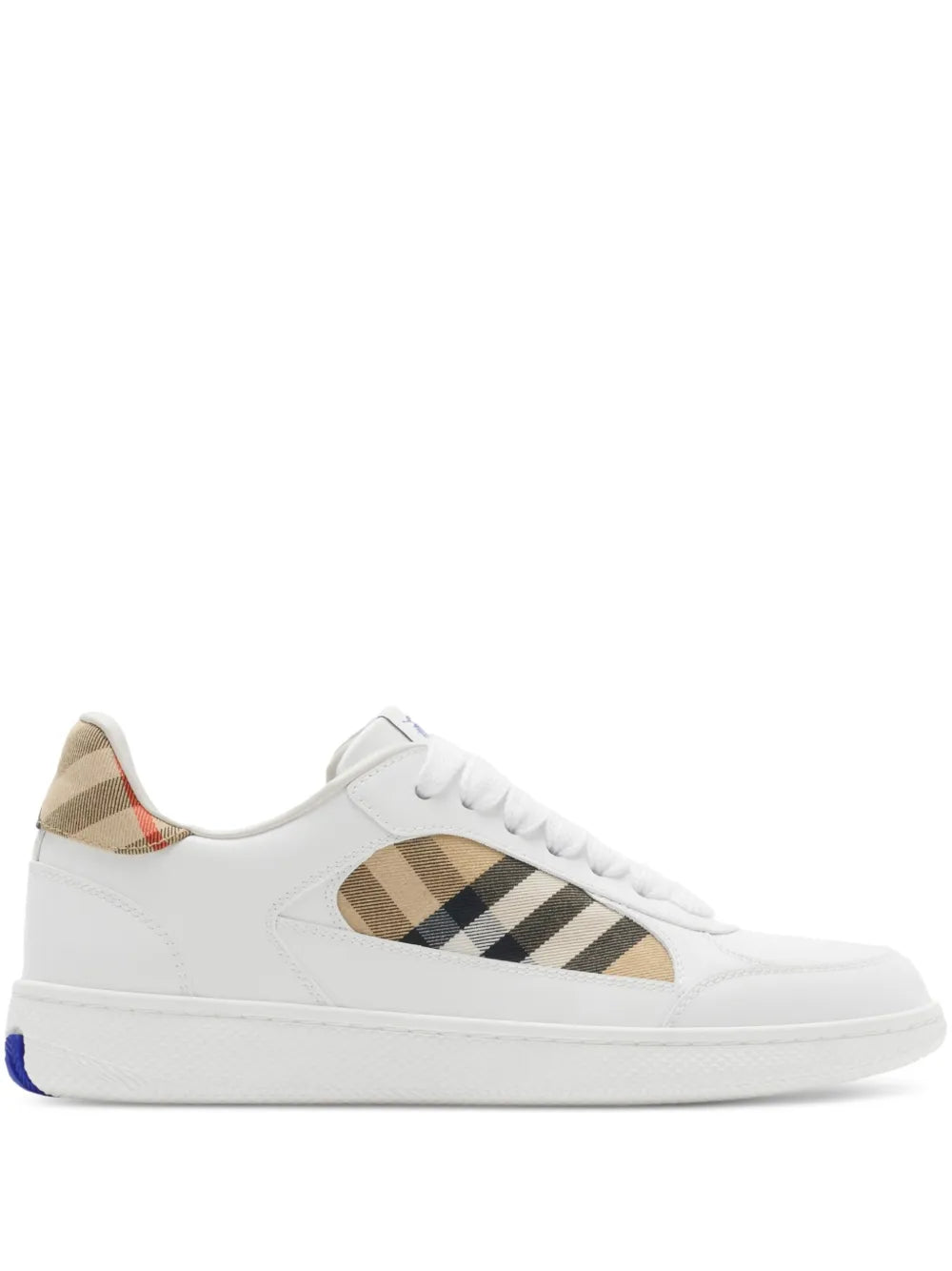 Burberry tenis con agujetas con cuadros estampados