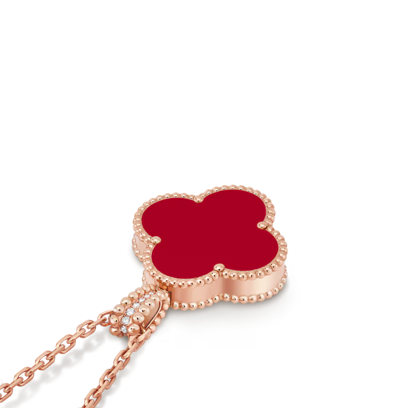 Reloj Van Cleef & Arpels colgante secreto Alhambra