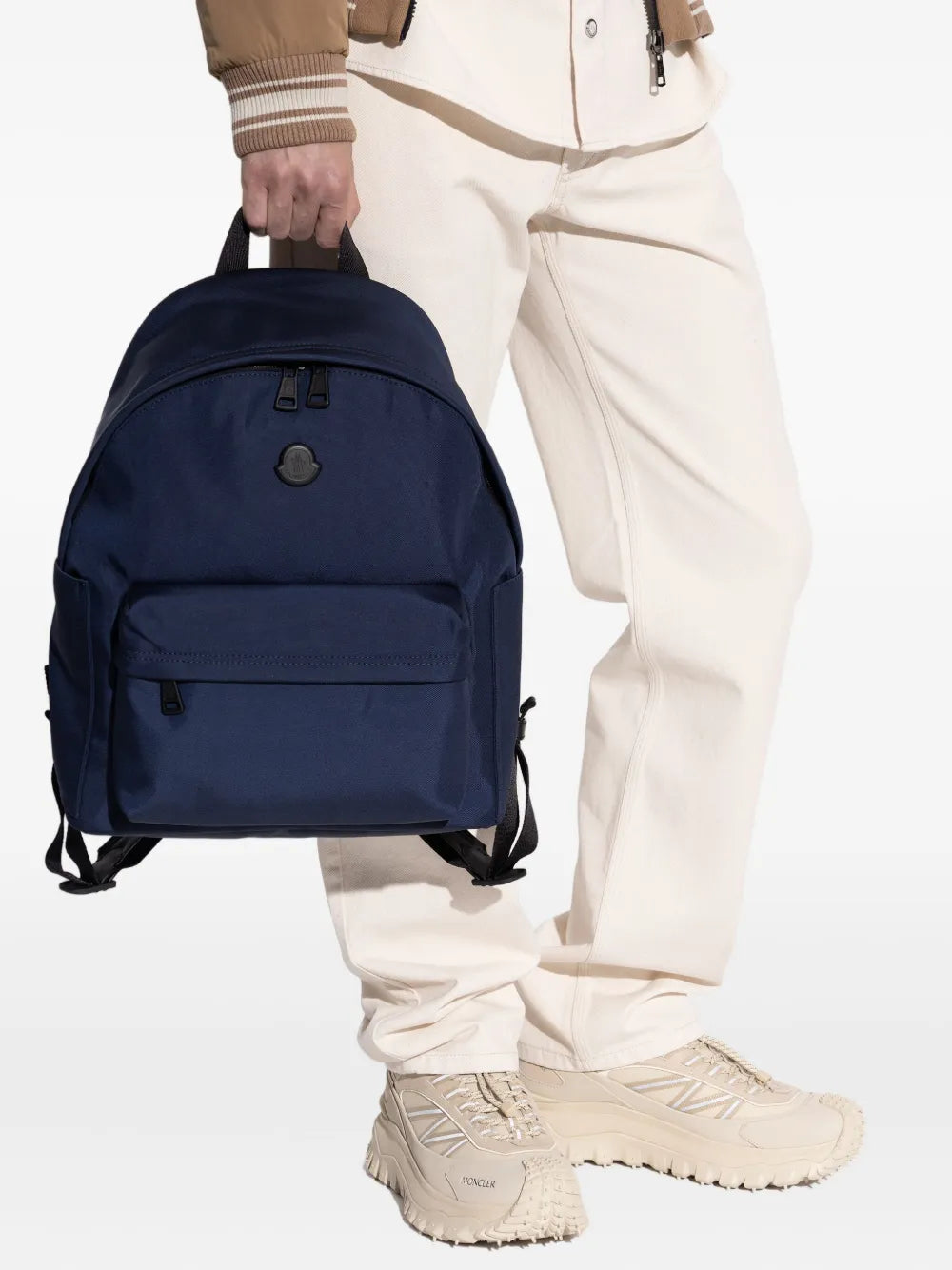 Moncler mochila con parche del logo
