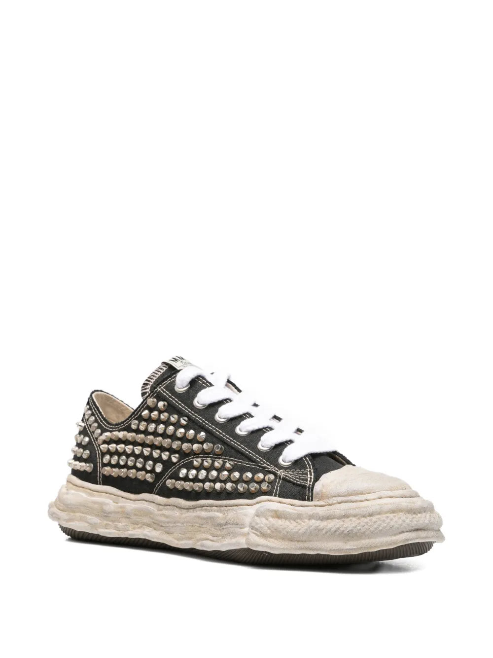 Maison MIHARA YASUHIRO tenis con apliques - negro