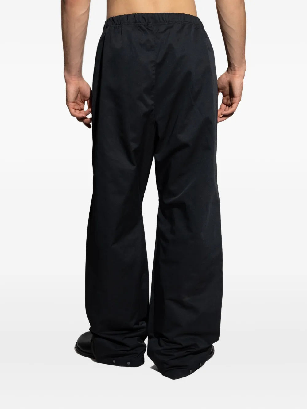FEAR OF GOD ESSENTIALS pantalones con cordones en la pretina