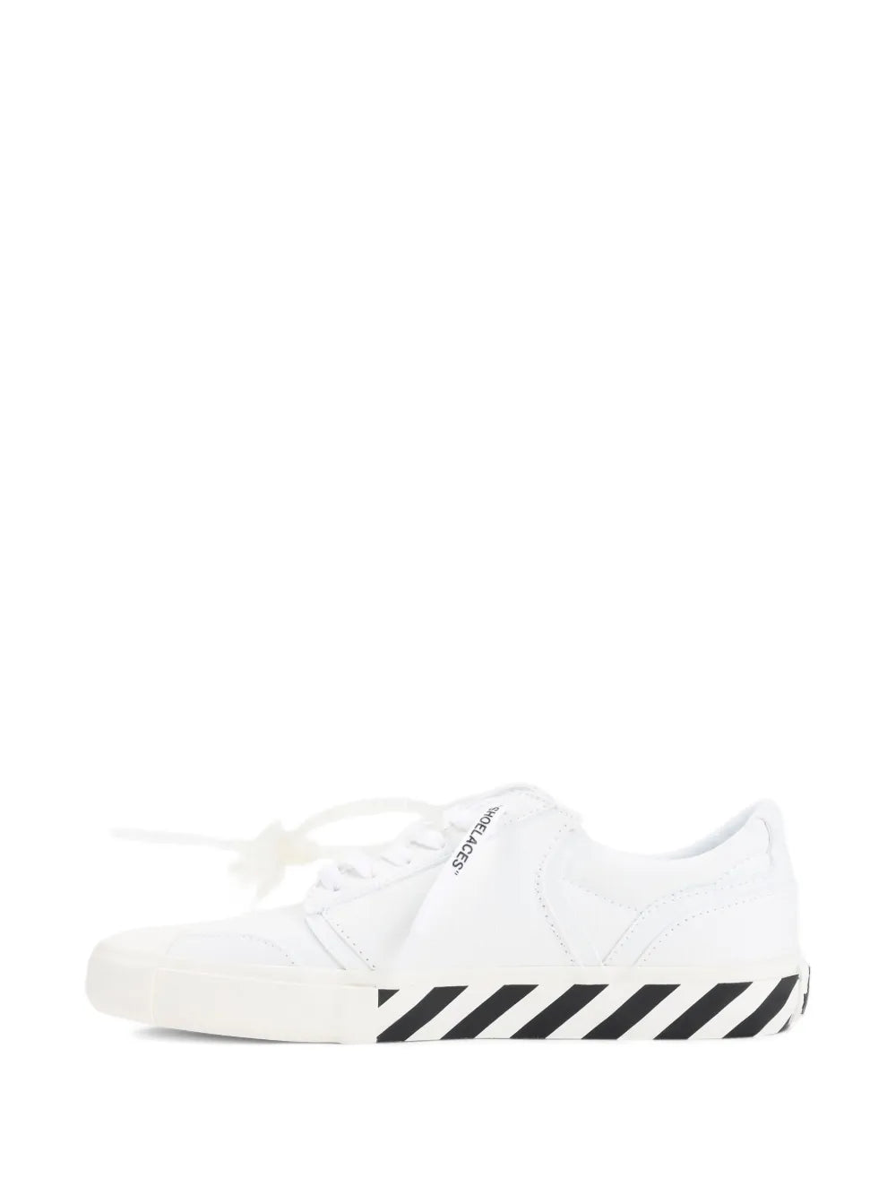 Off-White tenis con agujetas y detalle del logo