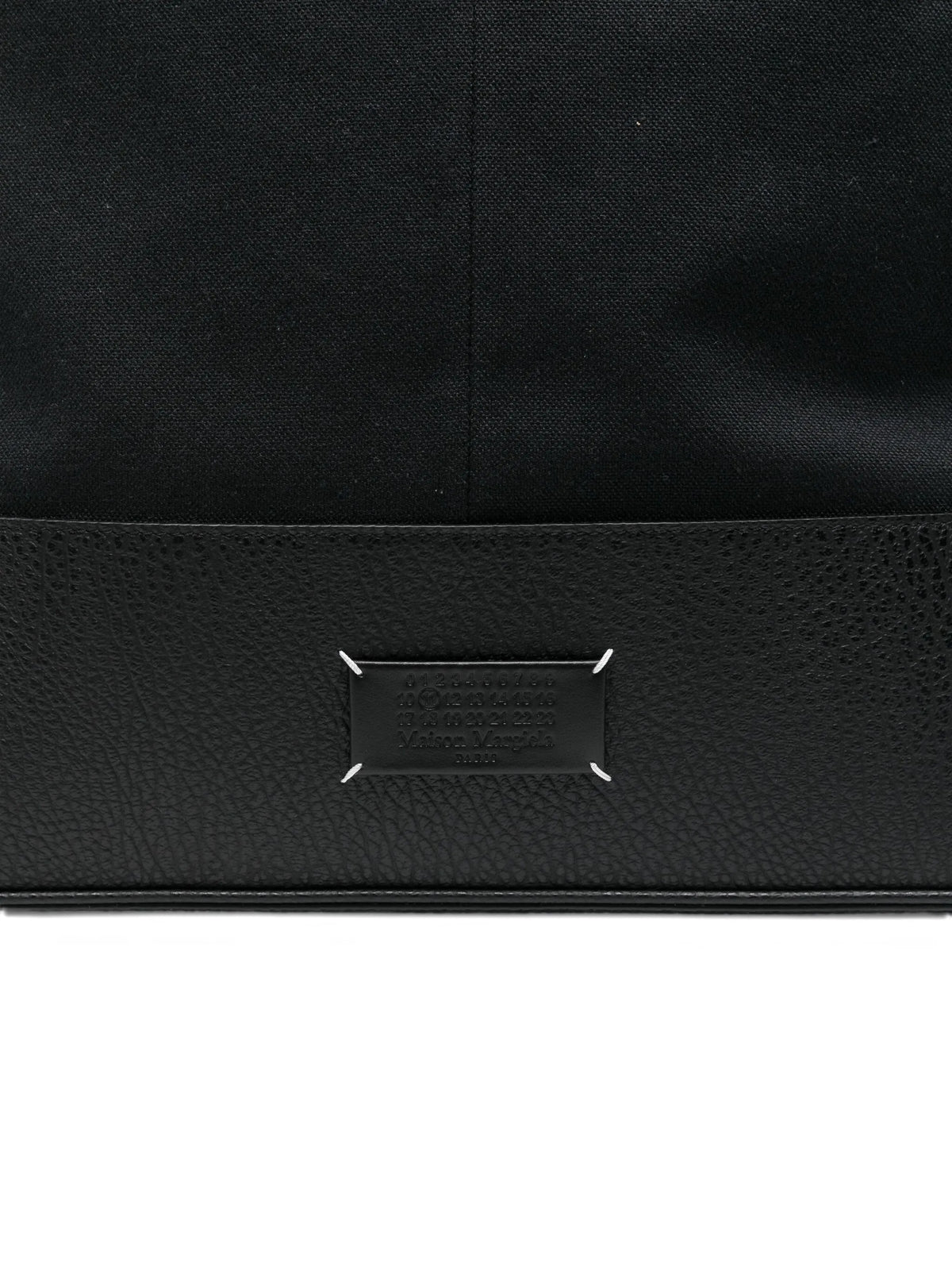 Maison Margiela bolsa de hombro 5AC mediana - Negro - imagen 4