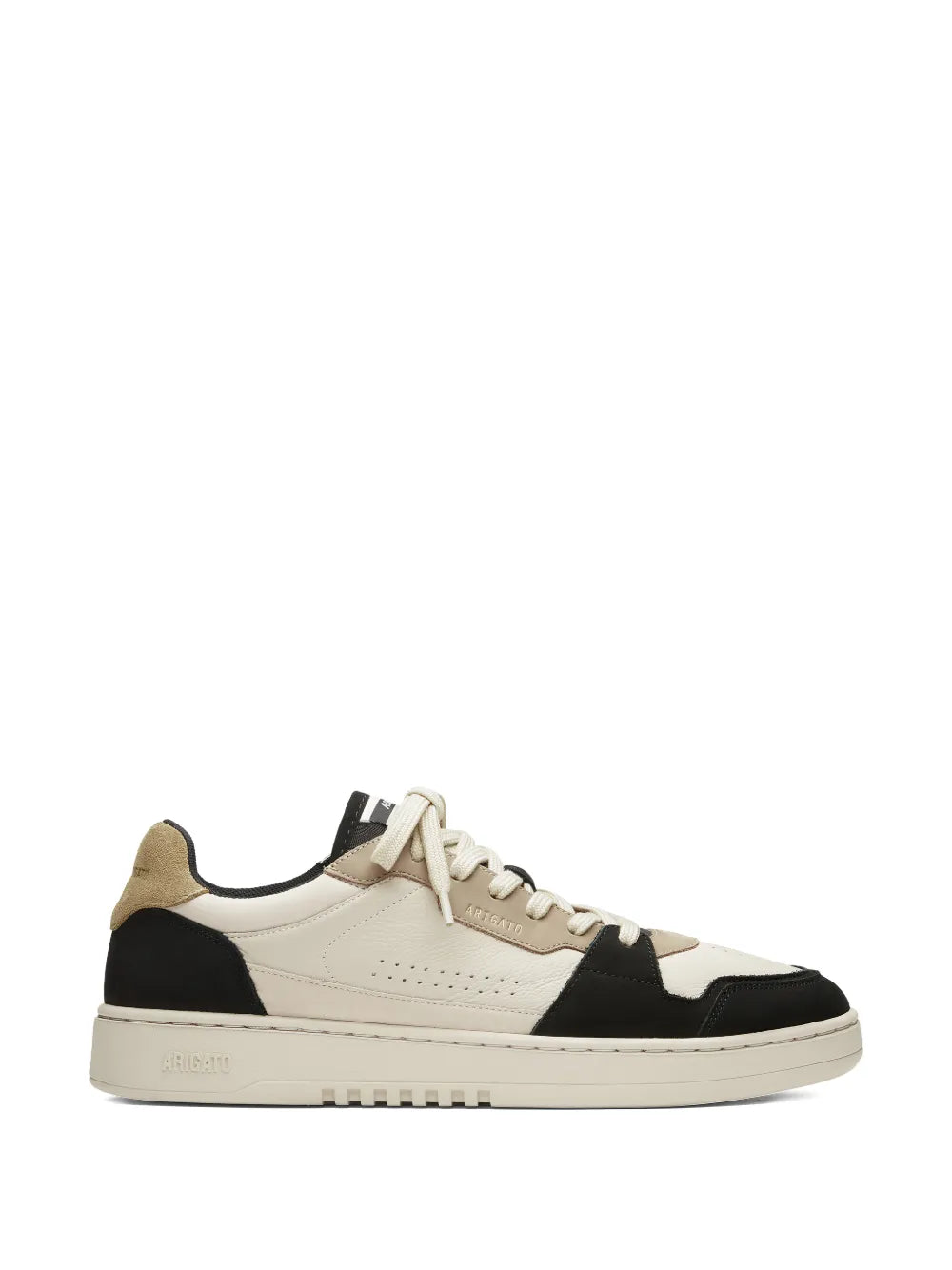 Axel Arigato tenis bajos con perforaciones