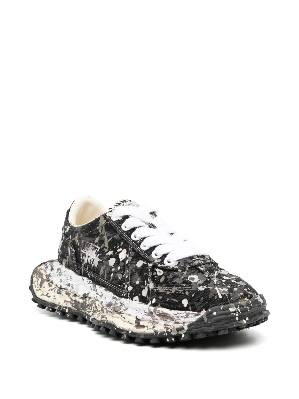 Maison MIHARA YASUHIRO tenis con salpicaduras de pintura estampadas - negro