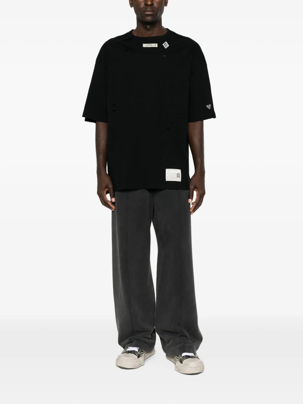 Maison MIHARA YASUHIRO playera con efecto envejecido y cuello a capas - negro