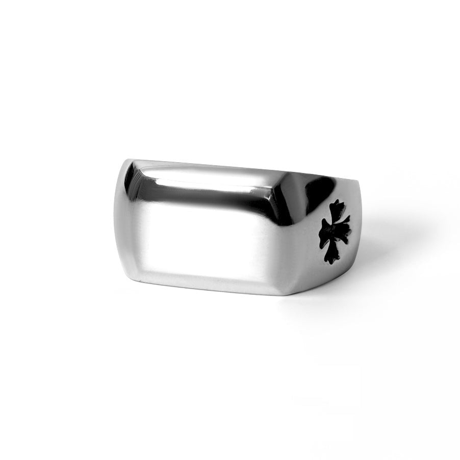 Chrome Hearts Anillo de cola de media cruz 720