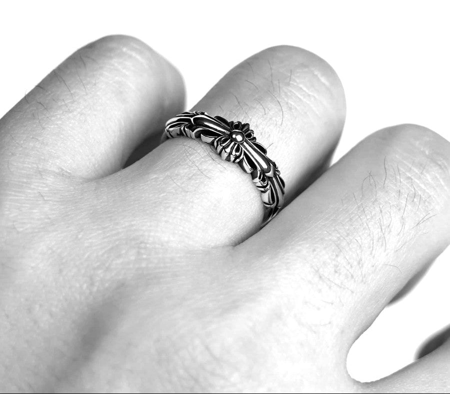 Chrome Hearts Anillo con doble cruz floral