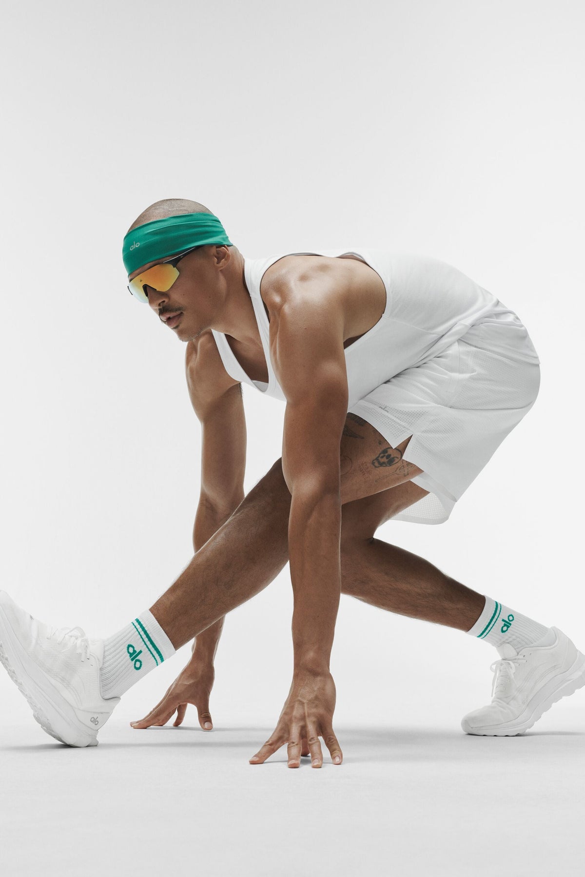 Alo Yoga Airlift Headband - Emerald Isle - imagen 4