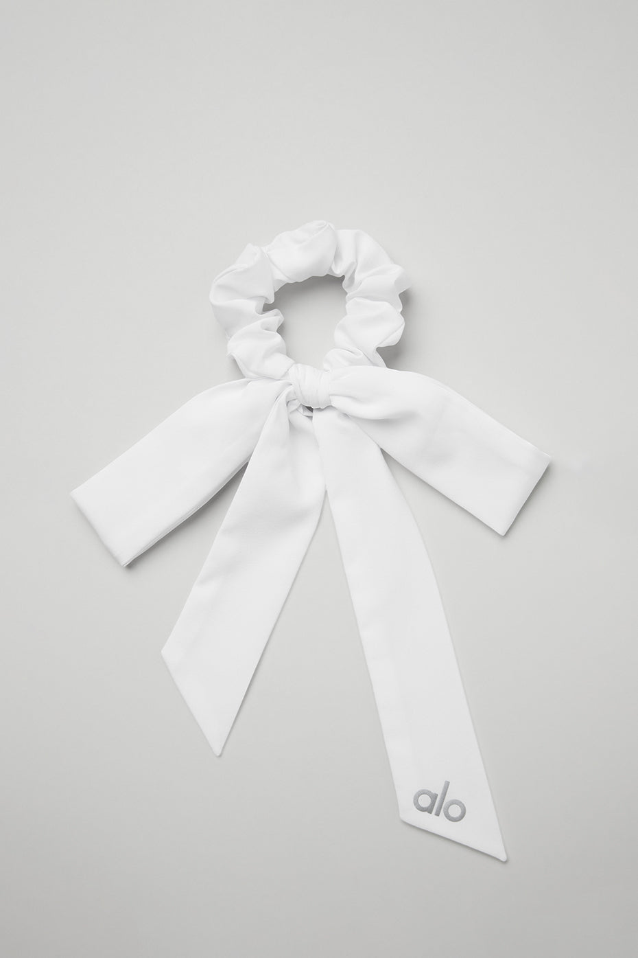 Alo Yoga Love Knots Tie Scrunchie - White - imagen 1