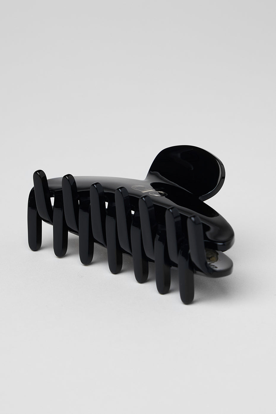 Alo Yoga 90's Claw Clip - Black - imagen 3