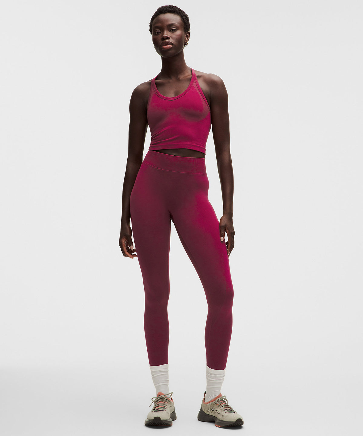 Lululemon Get Low Cross-Back Training Tank Top Light Support, B/C Cup - Raspberry Rave - imagen 3