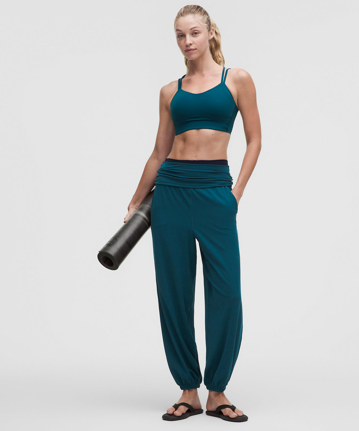 Lululemon Like a Cloud Longline Bra Light Support, B/C Cup - Remixed Marine - imagen 3