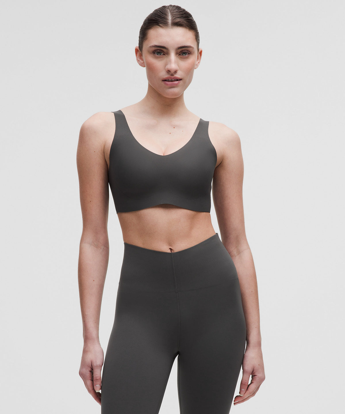 Lululemon Glow Up™ Bra Medium Support, B/C Cup - Graphite Grey - imagen 1