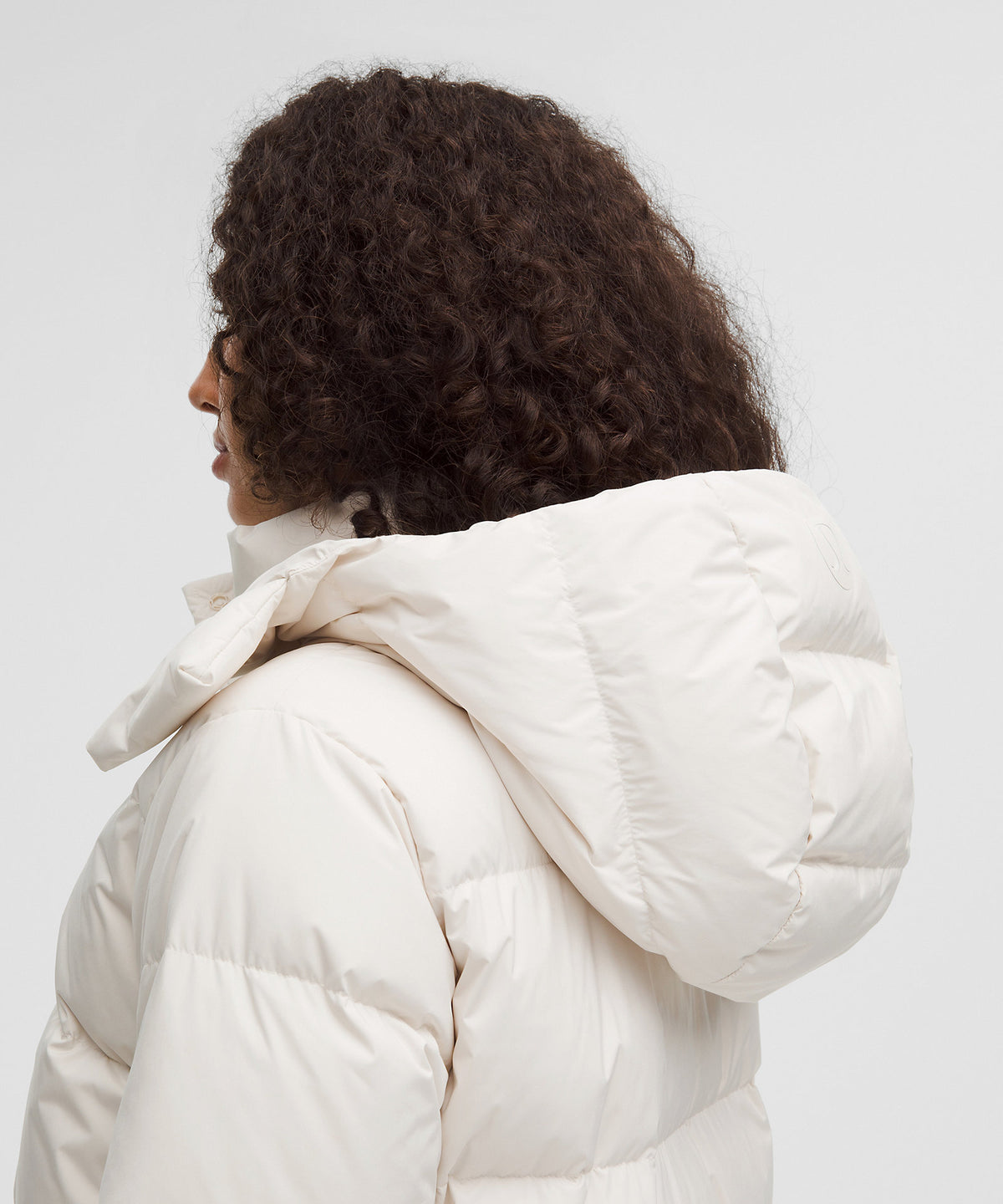 Lululemon Women's Wunder Puff 600-Down-Fill Long Jacket - Light Ivory - imagen 4