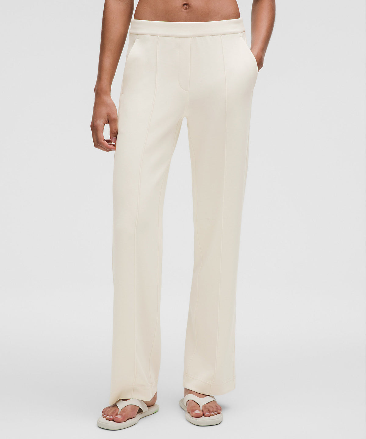 Lululemon Softstreme Pintuck Mid-Rise Pant Regular - Light Ivory - imagen 1