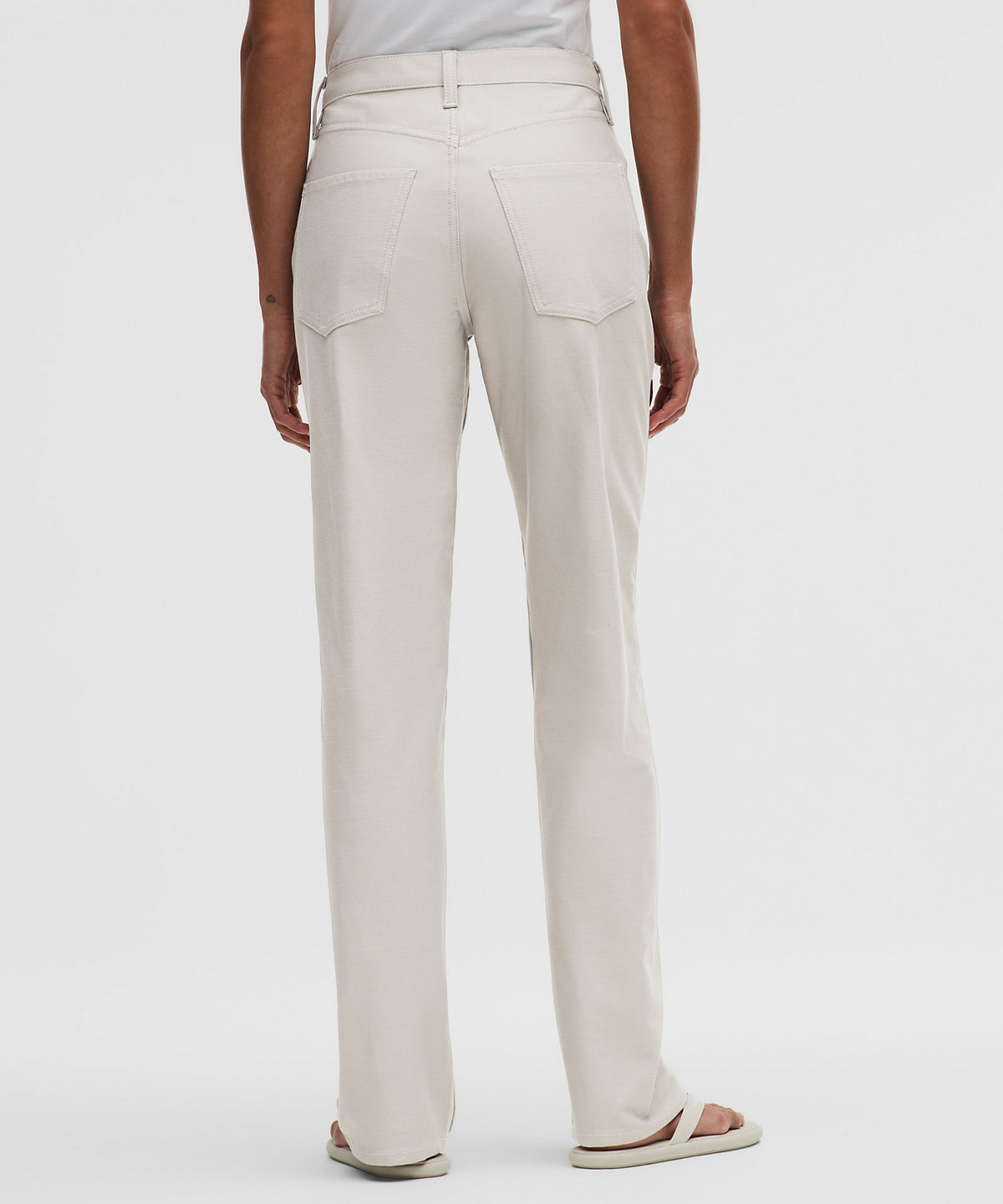 Lululemon EasyFive Mid-Rise Relaxed-Straight Pant Regular - Downtown Tan - imagen 3