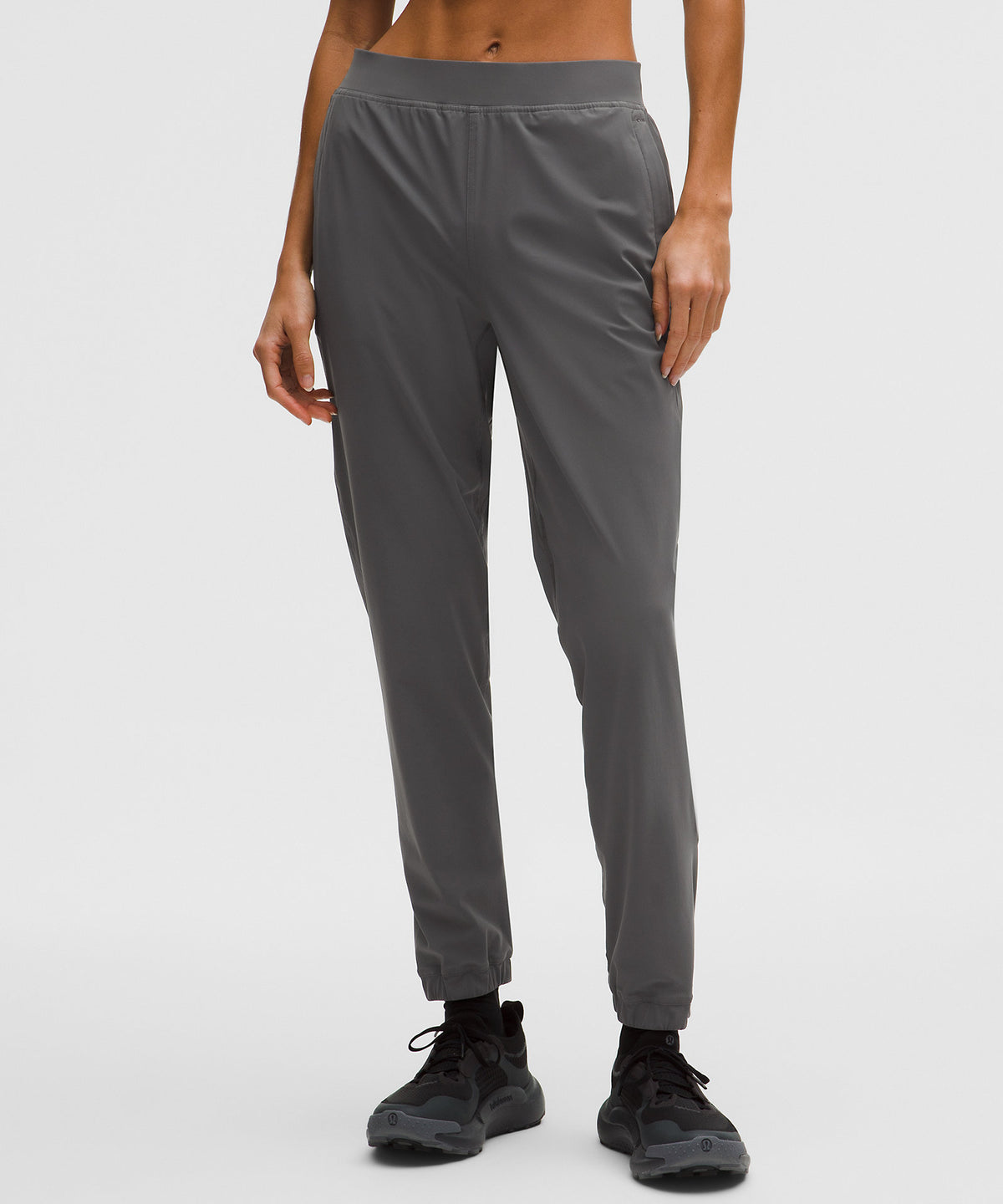 Lululemon Adapted State High-Rise Jogger Short - Onyx Grey - imagen 2