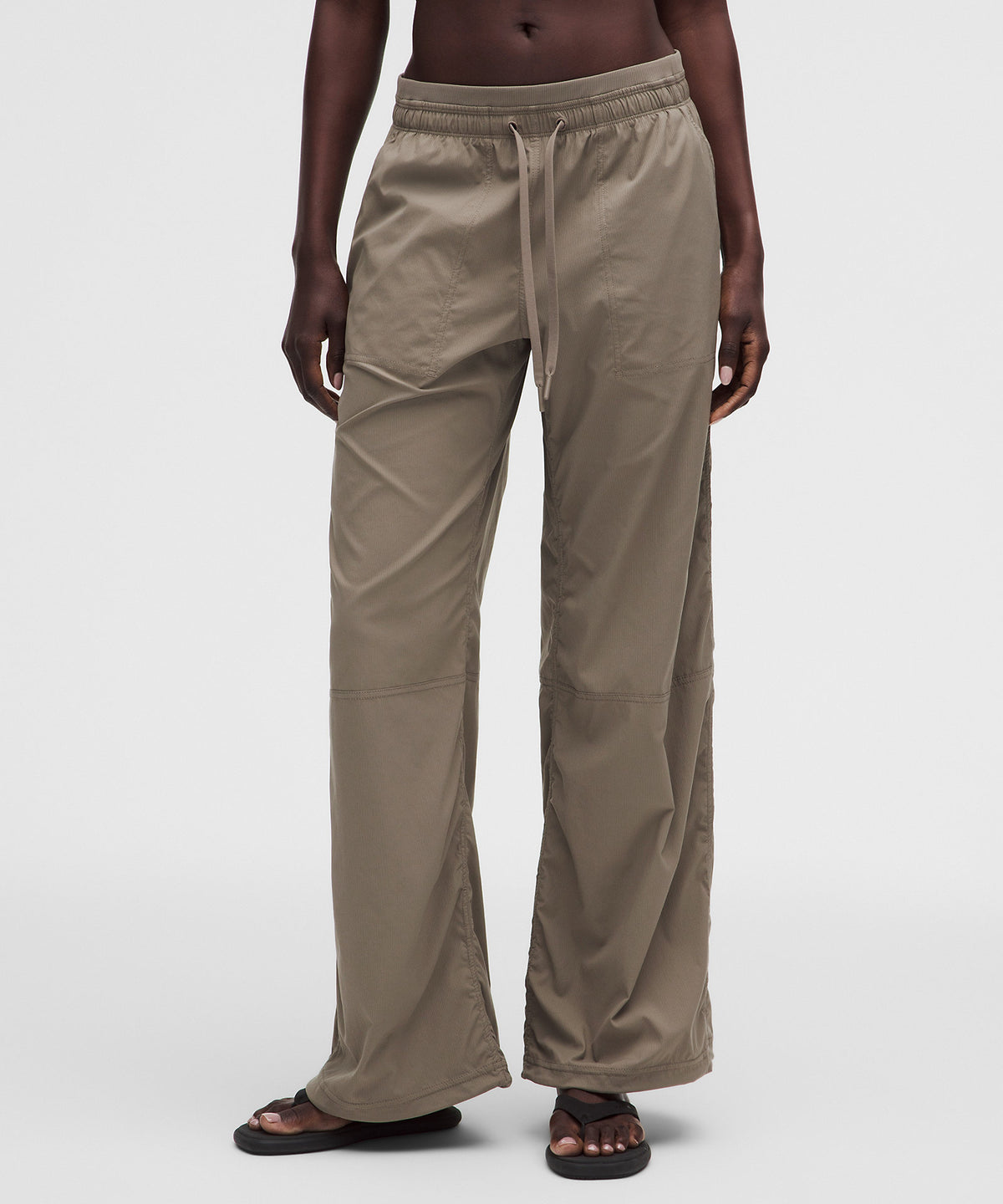 Lululemon Dance Studio Evolve Low-Rise Oversized Pant Short - Cypress Forest - imagen 2