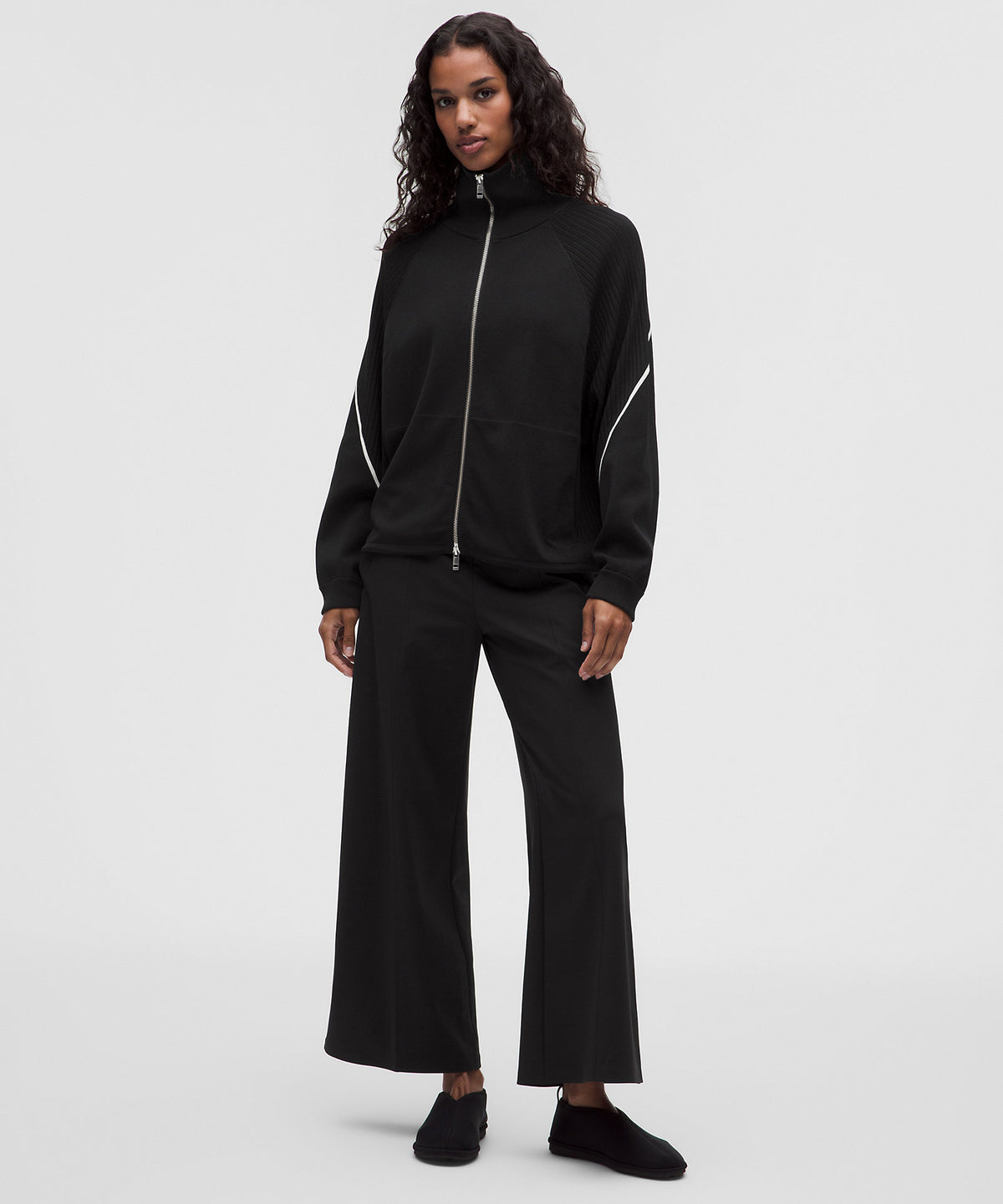 Lululemon Daydrift Mid-Rise Cropped Wide-Leg Trouser Regular - Black - imagen 1