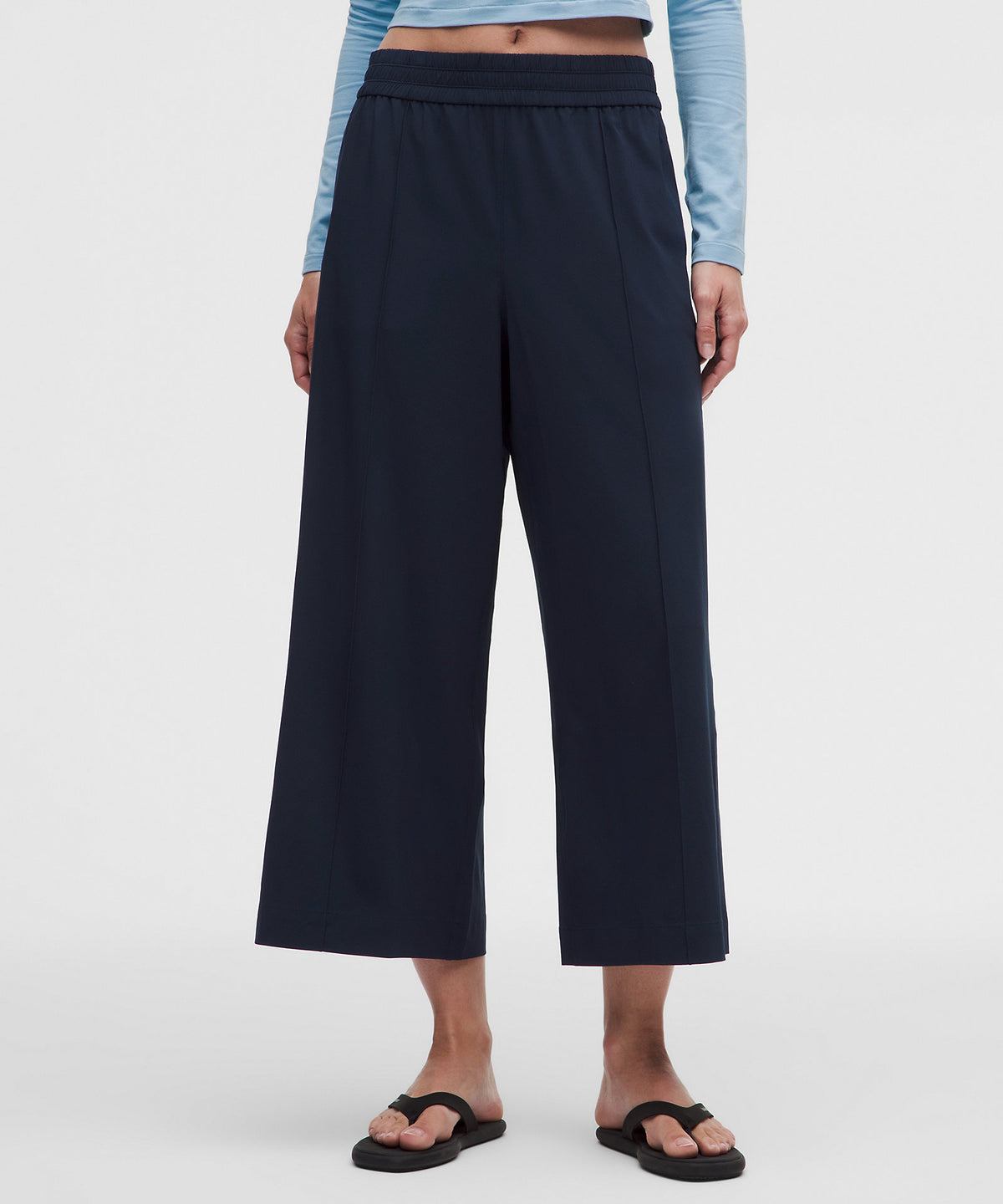 Lululemon Breezily Mid-Rise Cropped Pant - True Navy - imagen 2