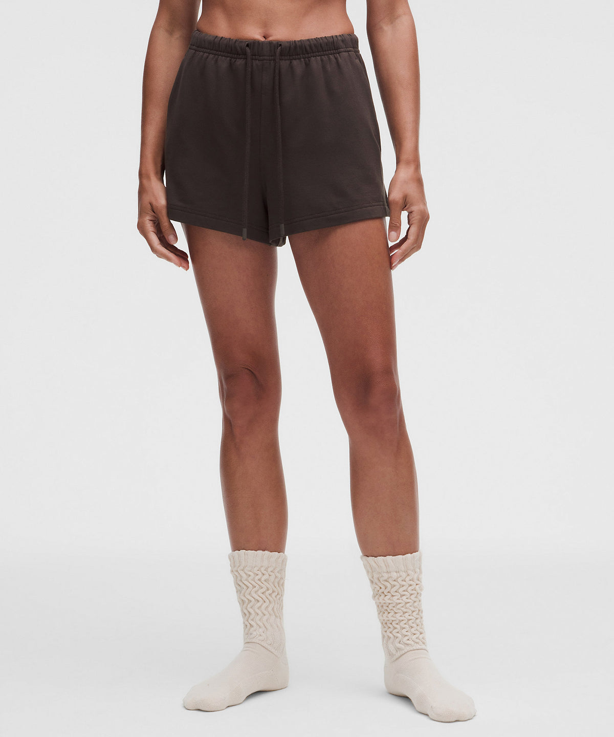 Lululemon BeCalm Mid-Rise Short 3" - Mahogany Muse - imagen 2