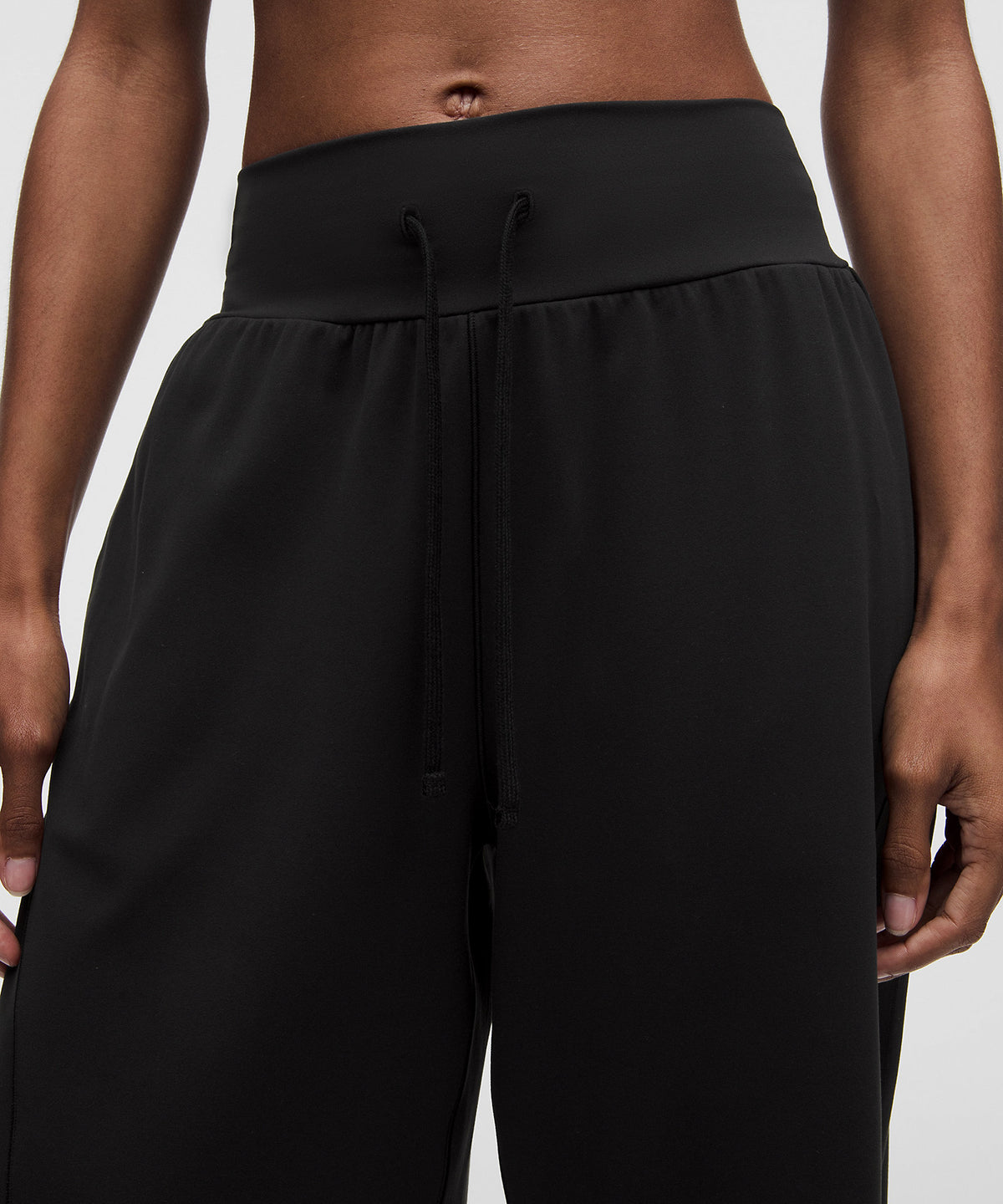 Lululemon Groove Mid-Rise Relaxed Bermuda Short - Black - imagen 4