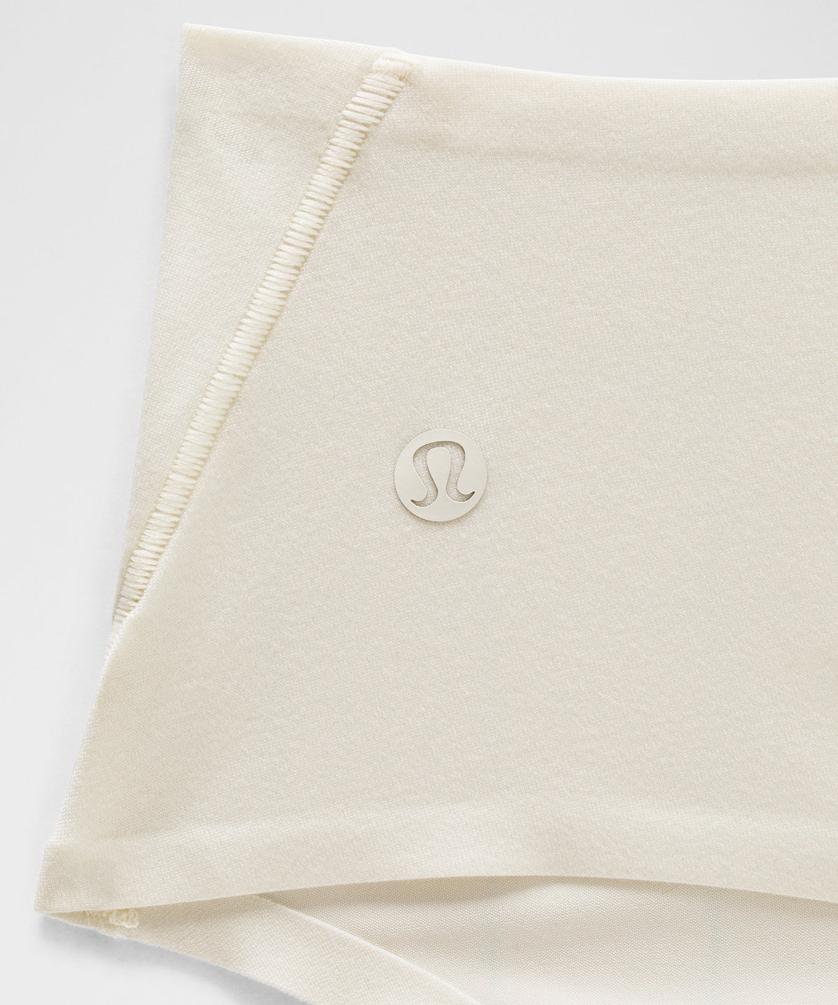 Lululemon Wundermost Ultra-Soft Nulu High-Waist Thong Underwear - Light Ivory - imagen 4
