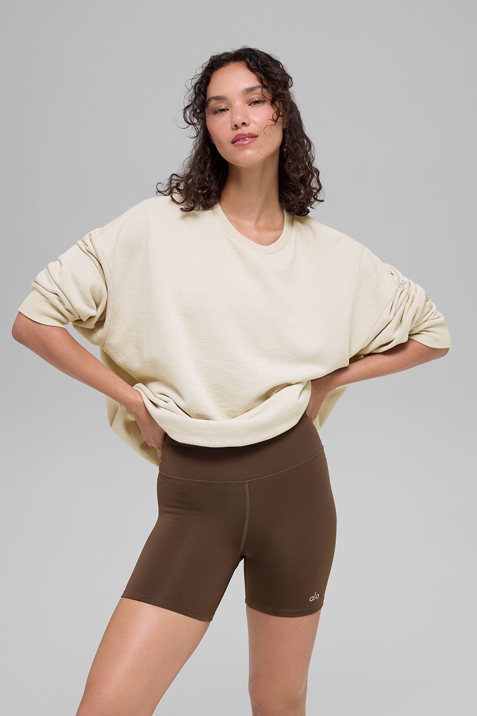Alo Yoga Chill Crew Neck Pullover - Bone - imagen 1