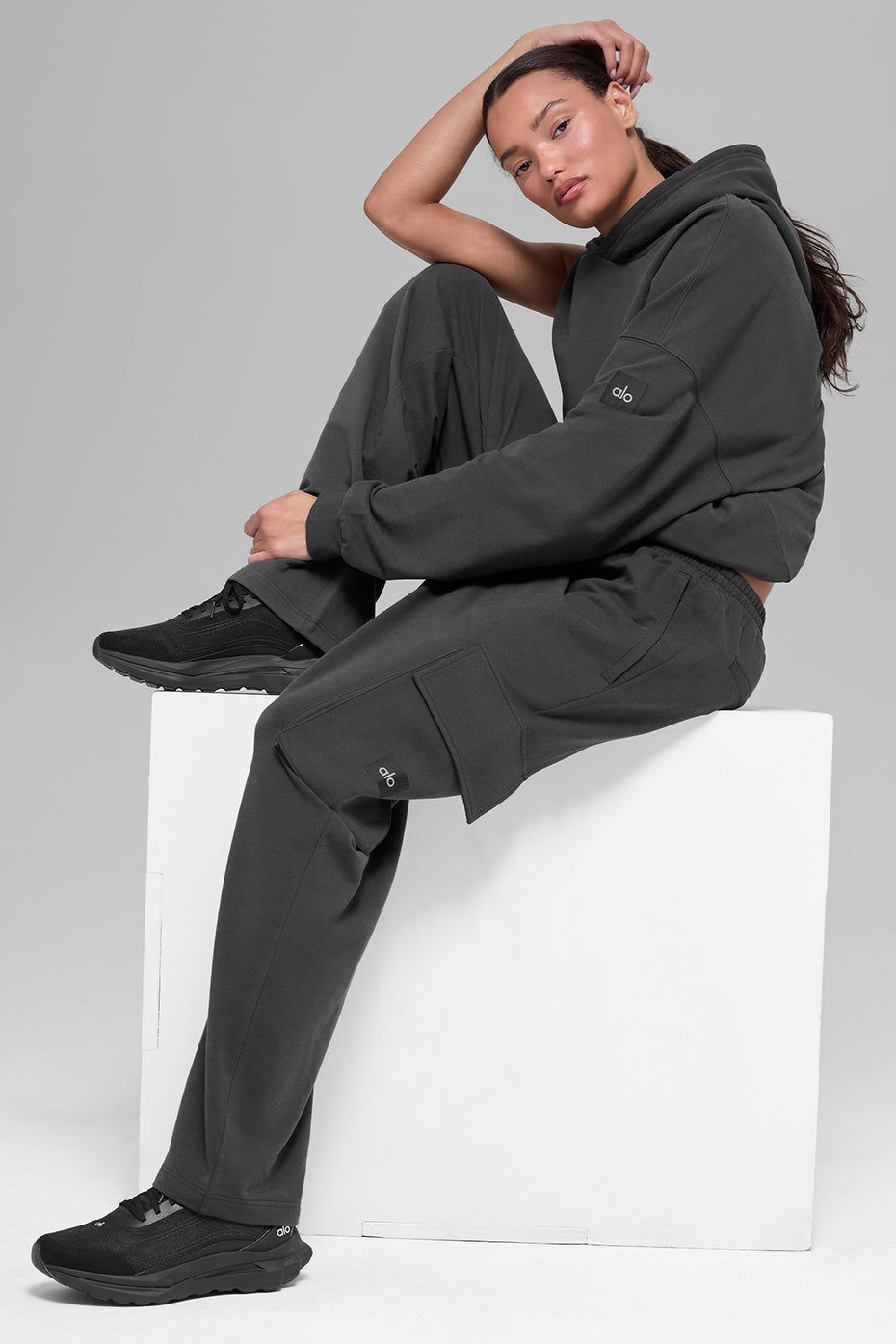 Alo Yoga Double Take Hoodie - Anthracite - imagen 3