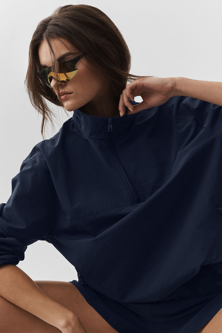 Alo Yoga Light Weight Takeaway Track Pullover - Navy - imagen 1
