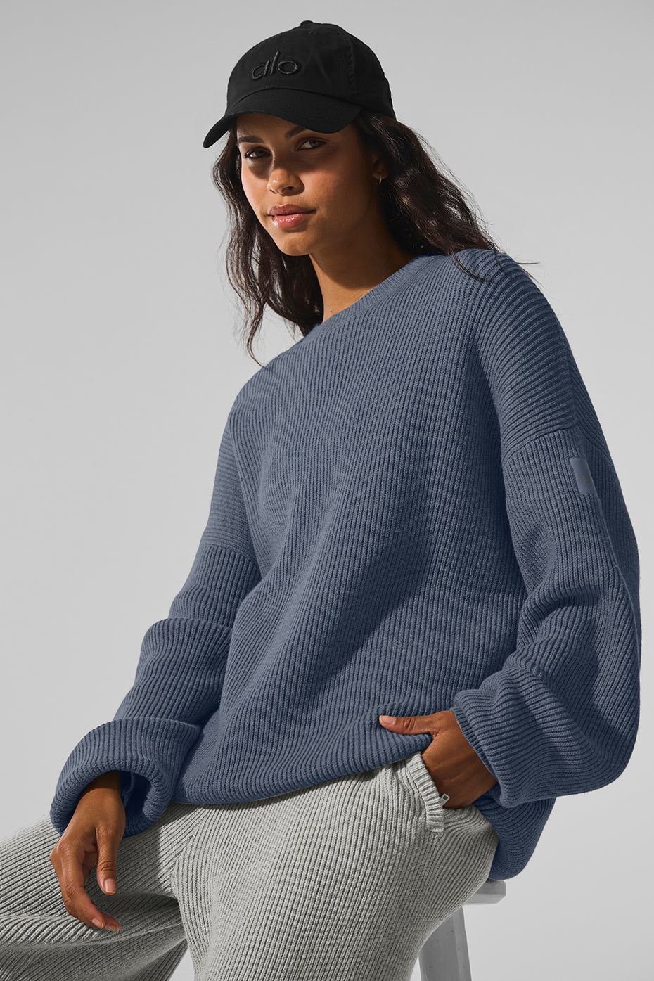 Alo Yoga Domain Rib Knit Crew Sweater - Bluestone - imagen 1