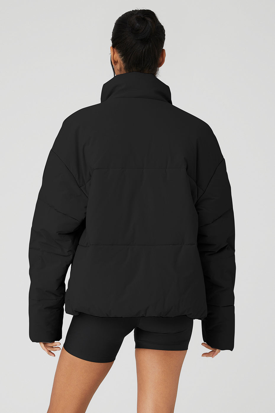 Alo Yoga Stretch Woven Street Puffer - Black - imagen 2