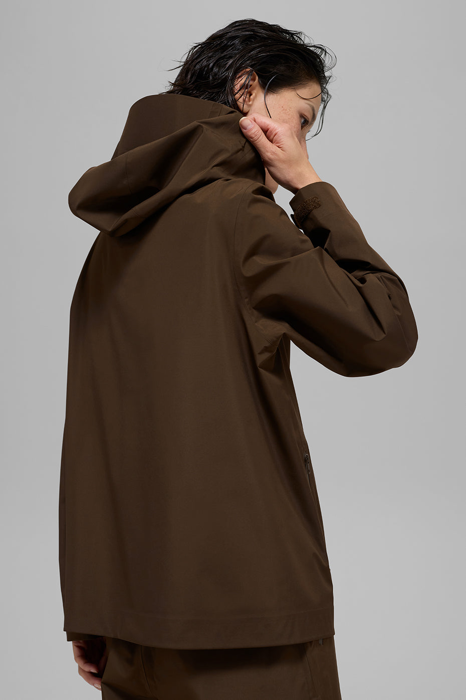 Alo Yoga Alpha Shell Jacket - Espresso - imagen 3