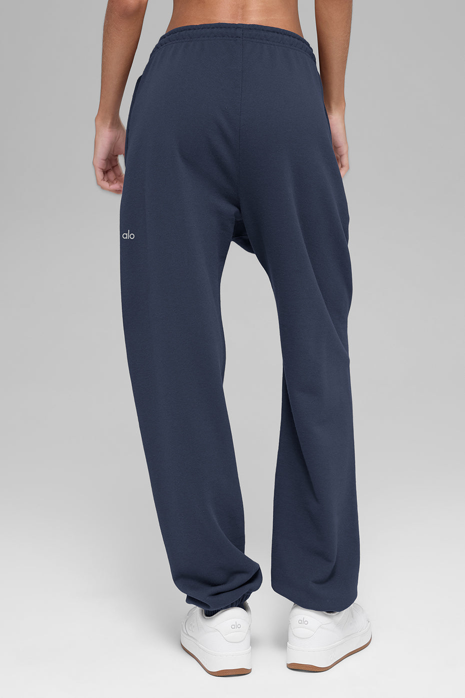 Alo Yoga Chill Sweatpant - Navy - imagen 2