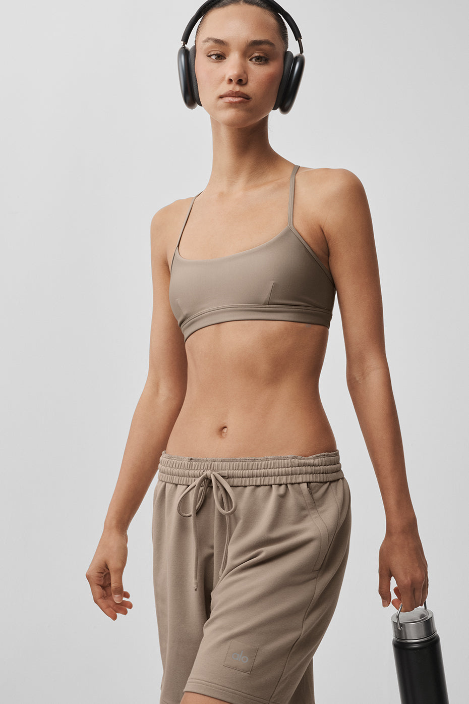 Alo Yoga 7" Double Take Short - Gravel - imagen 5
