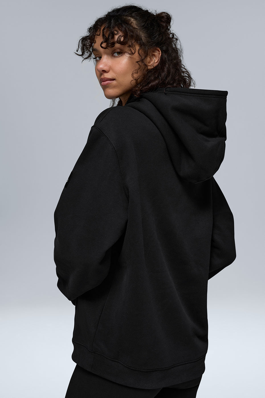 Alo Yoga Renown Heavy Weight Hoodie - Black - imagen 2