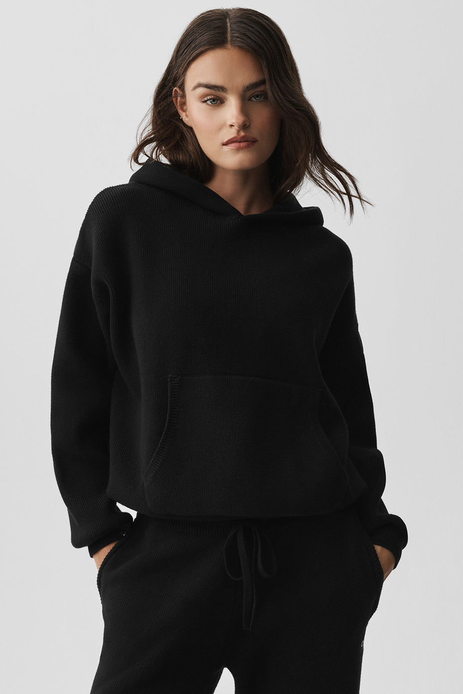 Alo Yoga Scholar Hooded Sweater - Black - imagen 1