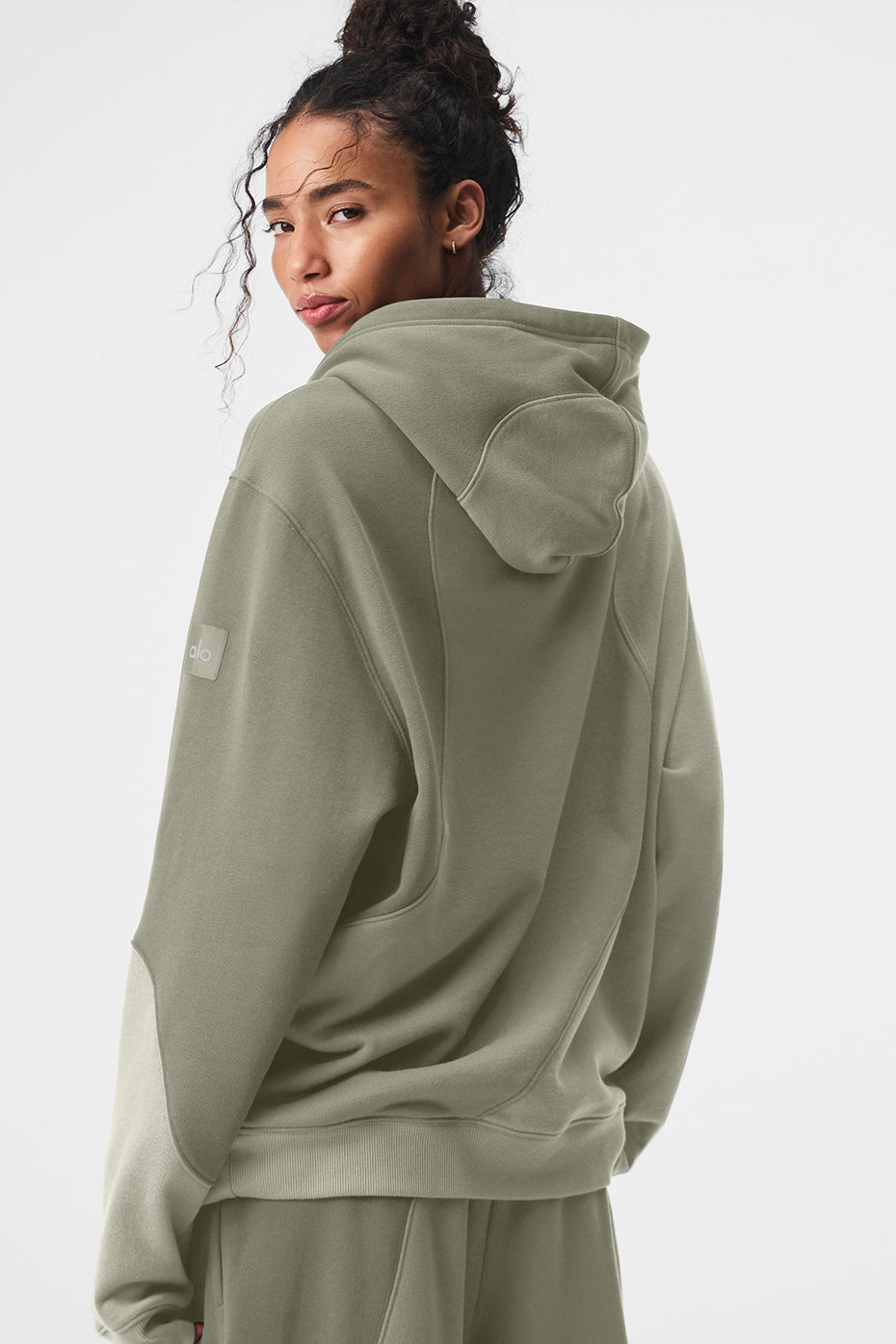 Alo Yoga Make Waves Hoodie - Limestone Tonal - imagen 2