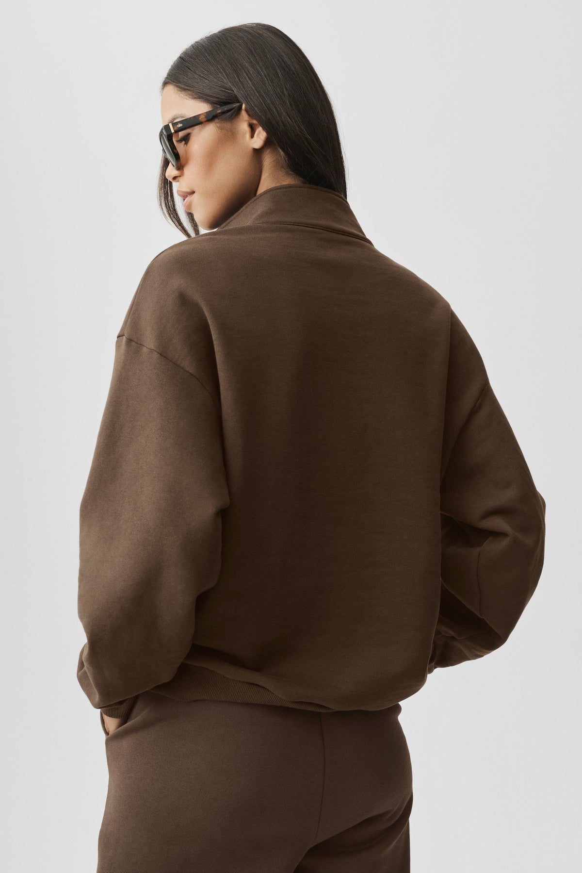 Alo Yoga Accolade 1/4 Zip Pullover - Espresso - imagen 2