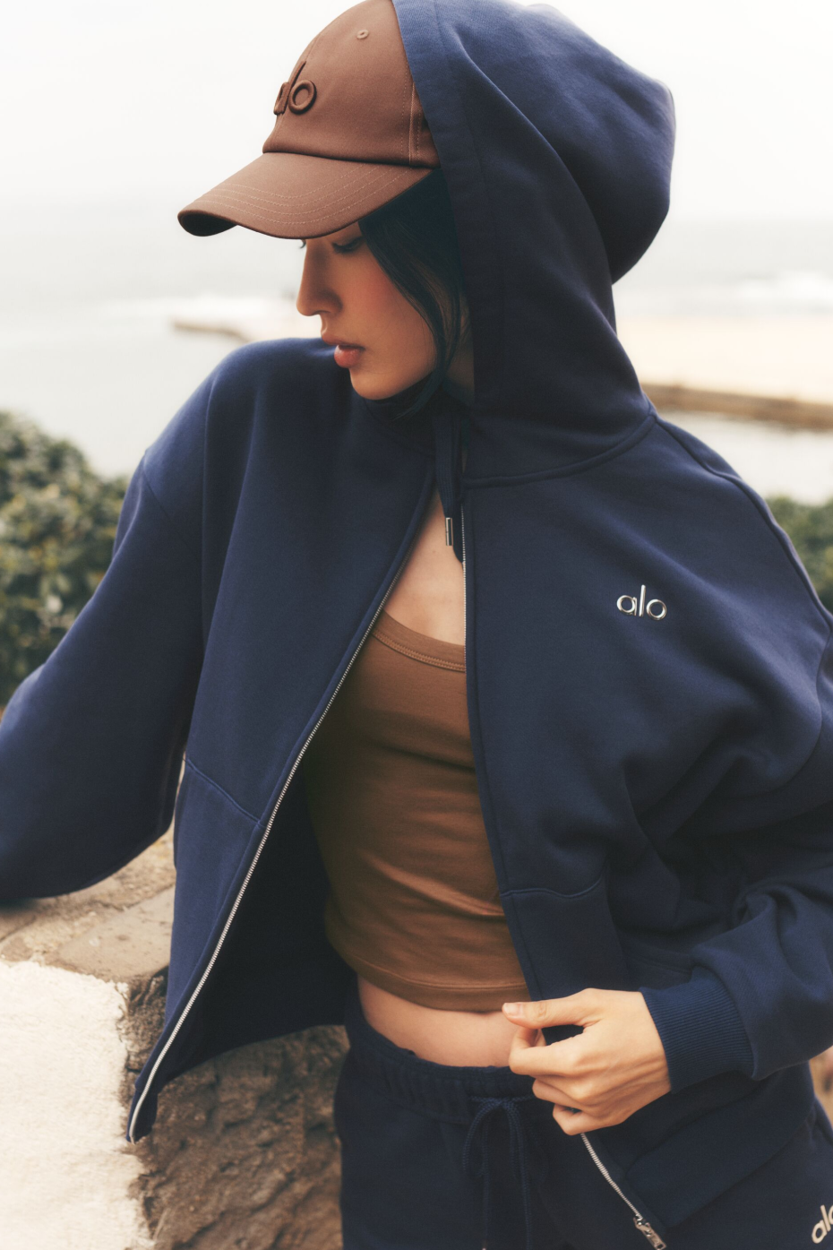 Alo Yoga Accolade Full Zip Hoodie - Navy - imagen 1